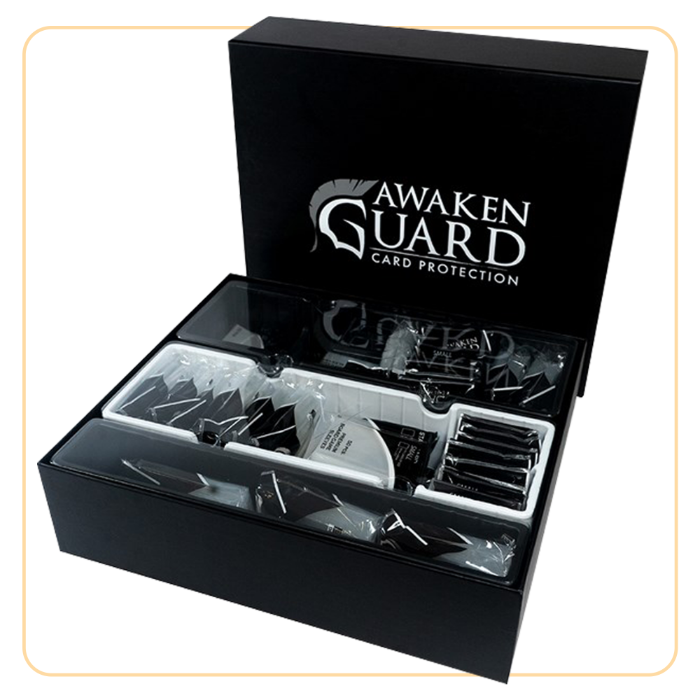 Dragon Eclipse — Card Sleeves incluido en el lote