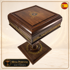 Mesa pedestal cerrada con acabado de madera para The Lord of the Rings: The Confrontation